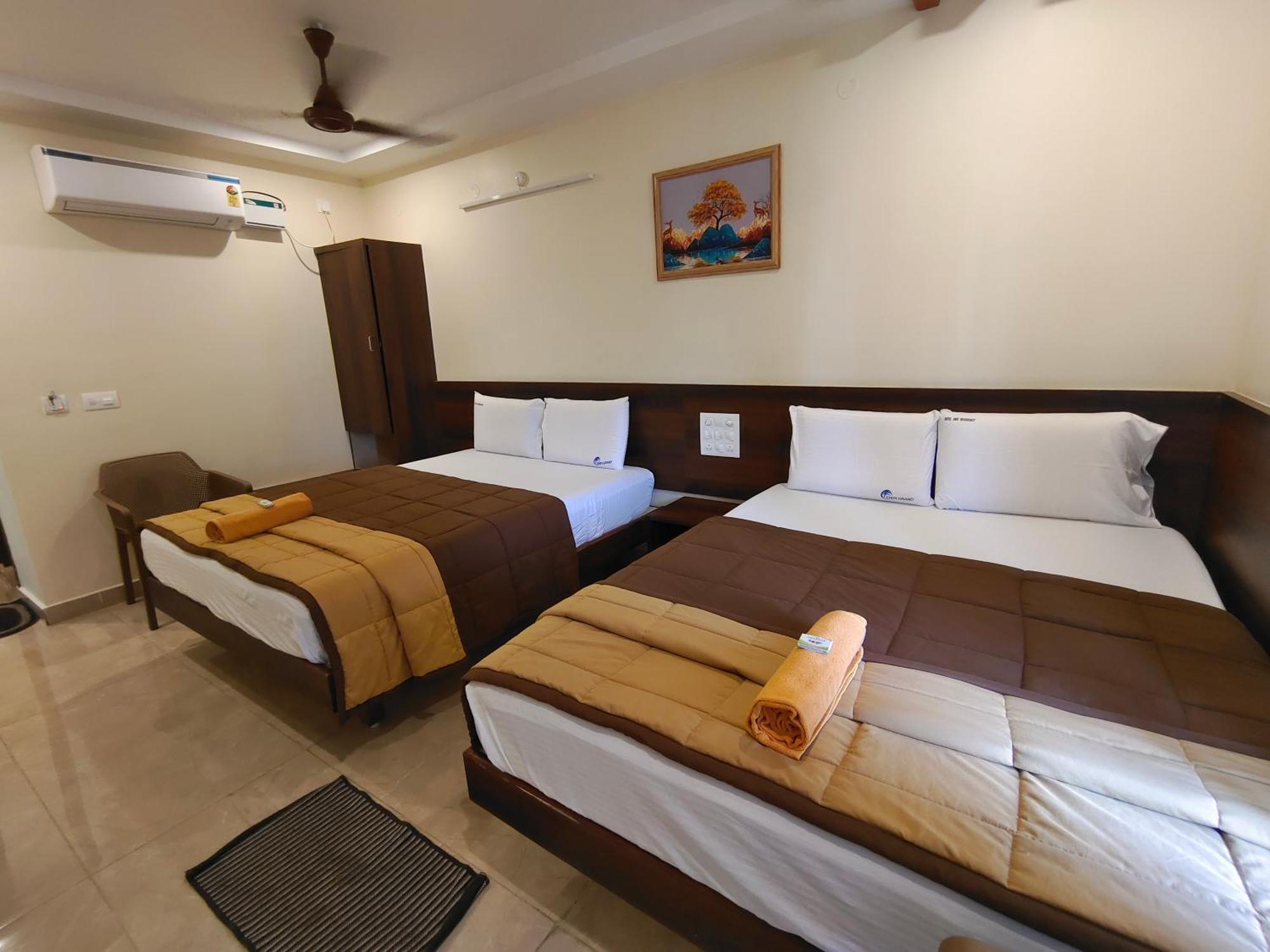 Hotel Dkr Grand Tirupati Zewnętrze zdjęcie